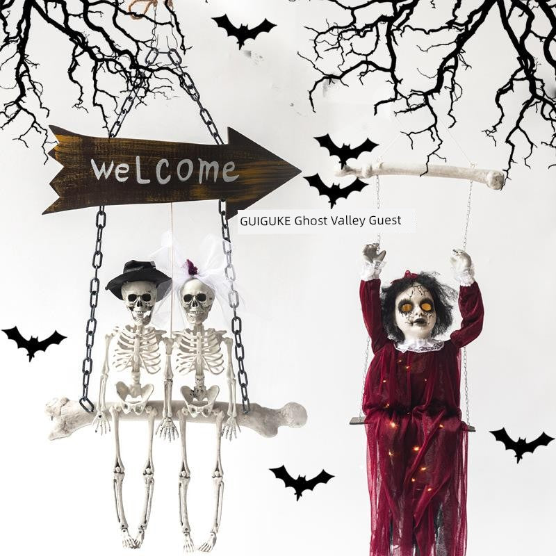 New Arrival Halloween Hanging Swing Chain Hanging Ghost Voice Control Lighting Skull Haunted House Horror Decoration Pendant Manufacturer