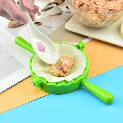 Dumpling Mold Hand Pressed Dough Dumpling Tongs Kitchen Accessories Kitchen Pastry Tools DIY Wonton Pie Molds Maker Bakeware Bar