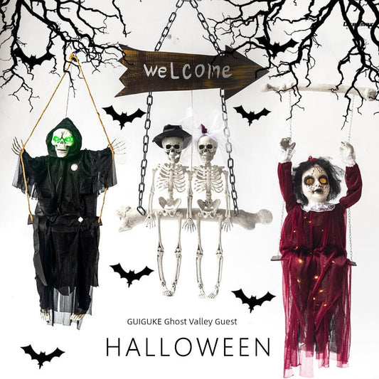 New Arrival Halloween Hanging Swing Chain Hanging Ghost Voice Control Lighting Skull Haunted House Horror Decoration Pendant Manufacturer