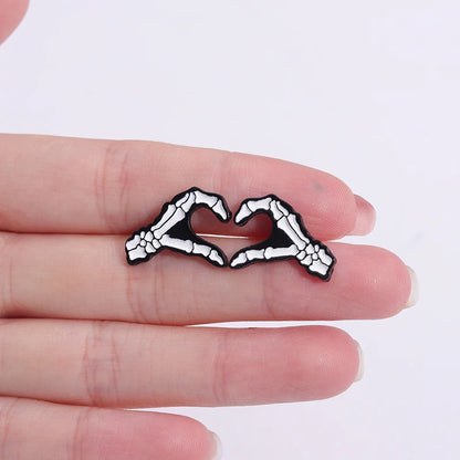 Halloween Skeleton Enamel Pins Heart Gesture Simplicity Brooches Lapel Pin Badge Punk Gothic Jewelry Gift For Best Friends