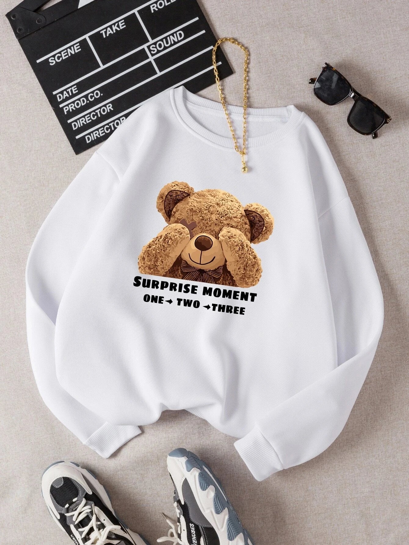 A Little Bear Covering Its Eyes Women Hoodies Harajuku Crewneck Hoodie Fashion Oversize Hoody Casual Comfortable Clothes Female