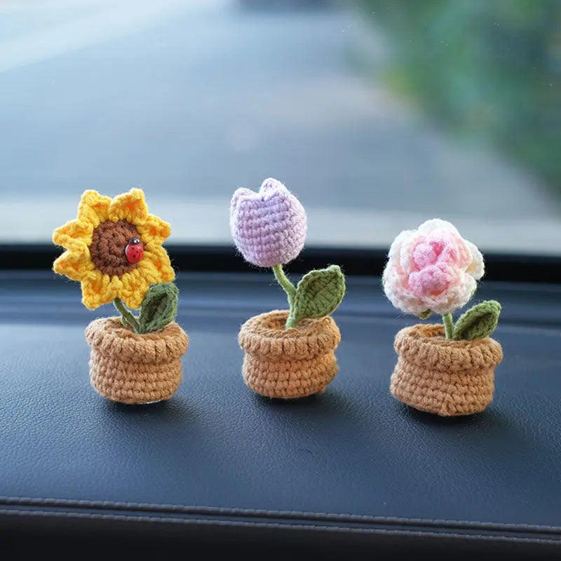 Creative Mini Flower Bouquet Potted Hand Woven Car Ornaments Auto Interior Center Console Dashboard Decoration Car Accessories