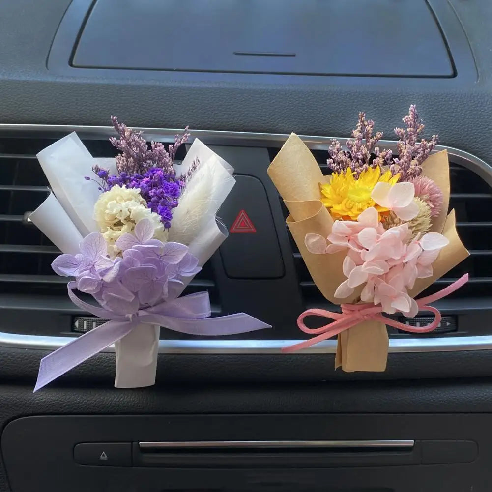 Car Air Freshener Vent Clip Mini Dried Flower Bouquet Auto Aromatherapy Car Essential Oil Diffuser Outlet Decor