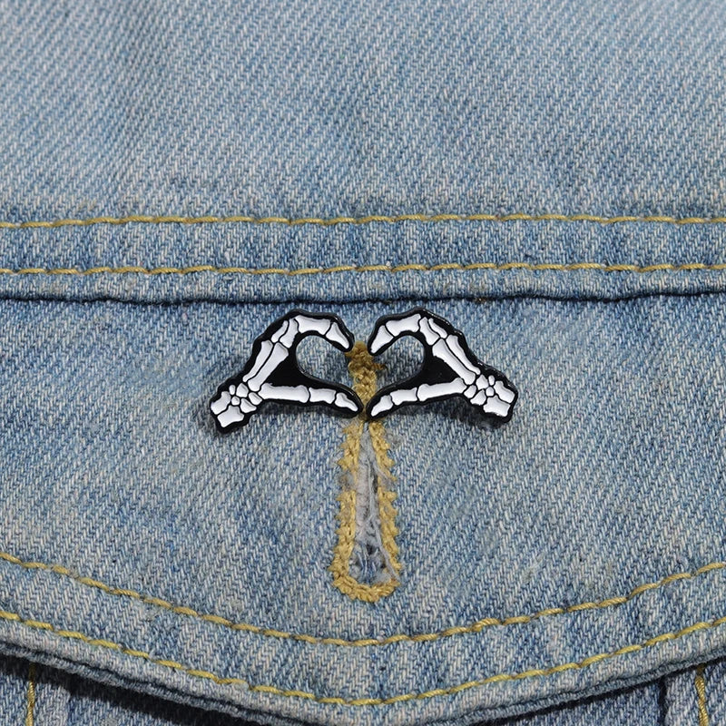 Halloween Skeleton Enamel Pins Heart Gesture Simplicity Brooches Lapel Pin Badge Punk Gothic Jewelry Gift For Best Friends