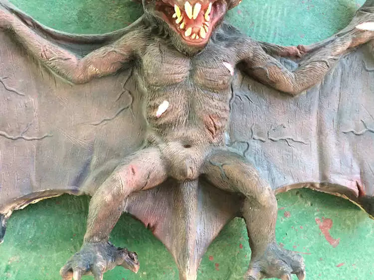 Vampire Bat Halloween Whole Toy Dress up Horror Wall Hanging Props Bar Haunted House Room Escape Decorations